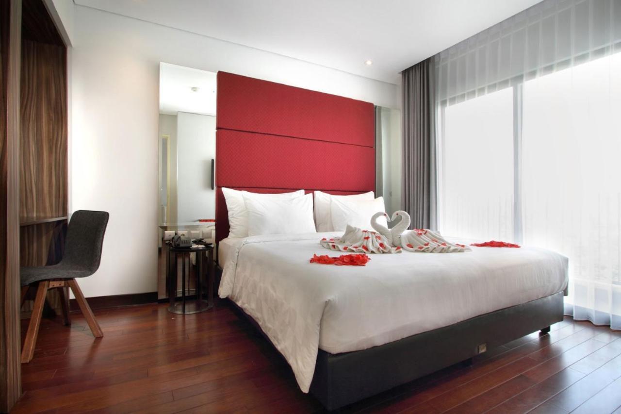 Helios Hotel & Convention Watampone Экстерьер фото